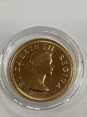Lot 39 - SOUTH AFRICA GOLD £1 COIN