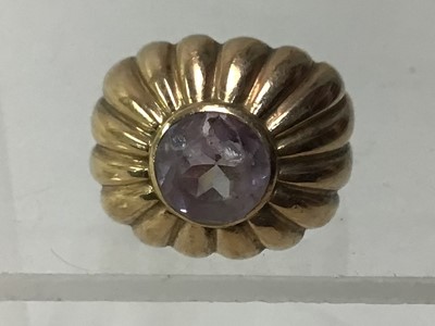 Lot 70A - GEM SET RING