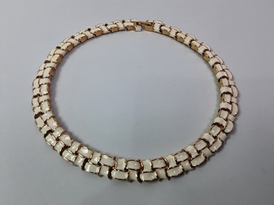 Lot 11 - COLLECTION OF COSTUME JEWELLERY