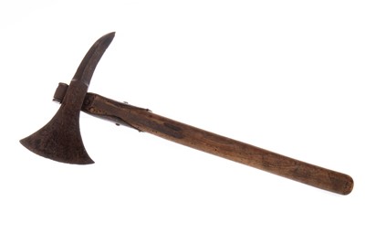 Lot 90 - FRENCH 1833-PATTERN NAVAL BOARDING AXE