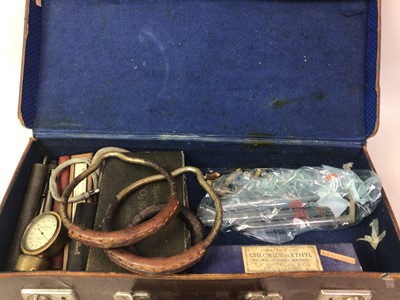 Lot 128 - LOT OF VINTAGE MEDICAL EQUIPMENT