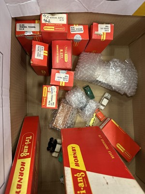 Lot 1182 - TRI-ANG HORNBY