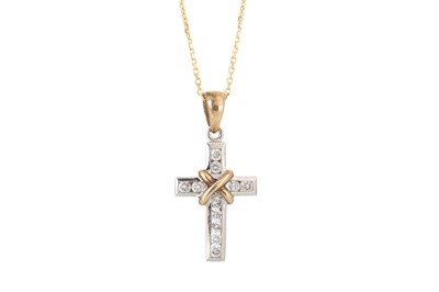 Lot 1161 - DIAMOND CROSS PENDANT