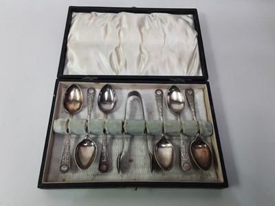 Lot 203 - CASED SET OF SILVER PLATED CUTLERY