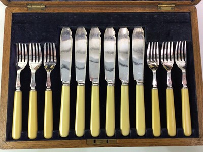 Lot 159 - SILVER PLATED FISH KNIVES AND FORKS