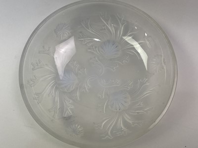 Lot 309 - ART DECO OPALESCENT GLASS BOWL