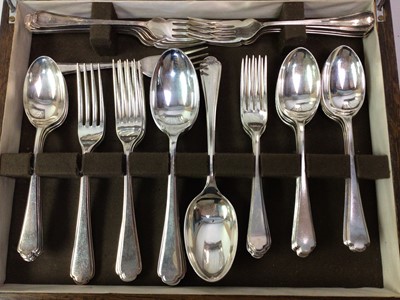 Lot 176 - MAHOGANY CANTEEN OF SILVER PLATED CUTLERY