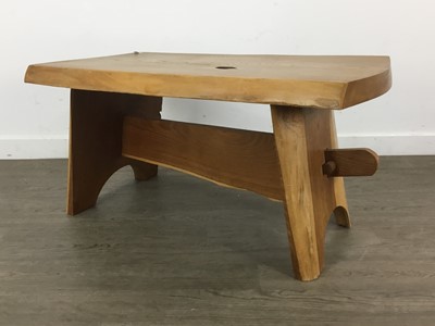 Lot 344 - IN THE MANNER OF GEORGE NAKASHIMA, 'SLAB' COFFEE TABLE