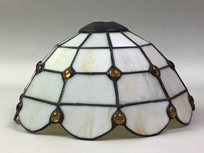 Lot 515 - TIFFANY STYLE LAMP SHADE