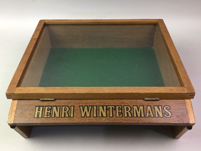 Lot 517 - HENRI WINTERMANS CIGAR DISPLAY CASE