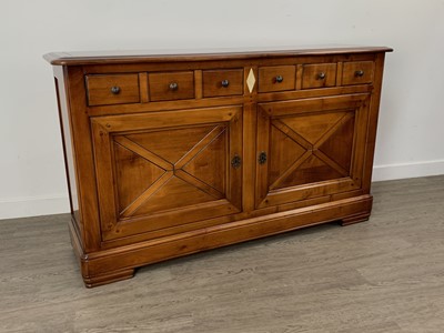 Lot 553 - CONTEMPORARY CHERRYWOOD SIDEBOARD