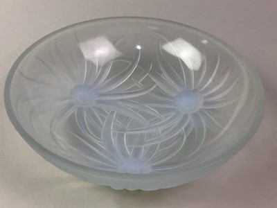 Lot 557 - ETLING VASELINE GLASS BOWL