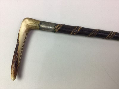 Lot 567 - ANTLER HANDLED RIDING CROP