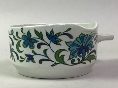 Lot 564 - MIDWINTER PART DINNER SERVICE