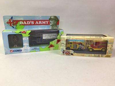 Lot 641 - COLLECTION OF MODEL VEHICLES