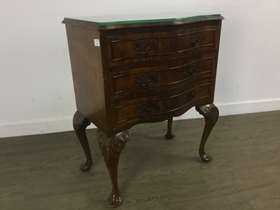 Lot 659 - REPRODUCTION MAHOGANY THREE DRAWER CHEST