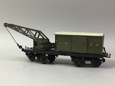 Lot 112 - HORNBY 0 GAUGE MODEL RAILWAY