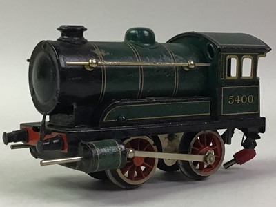 Lot 178 - TIN-PLATE O GAUGE RAILWAY