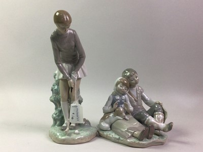 Lot 4 - LLADRO FIGURE OF A LADY GOLFING