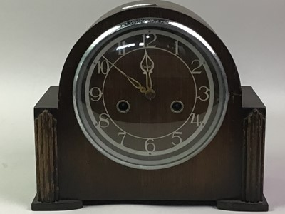 Lot 127 - OAK MANTEL CLOCK