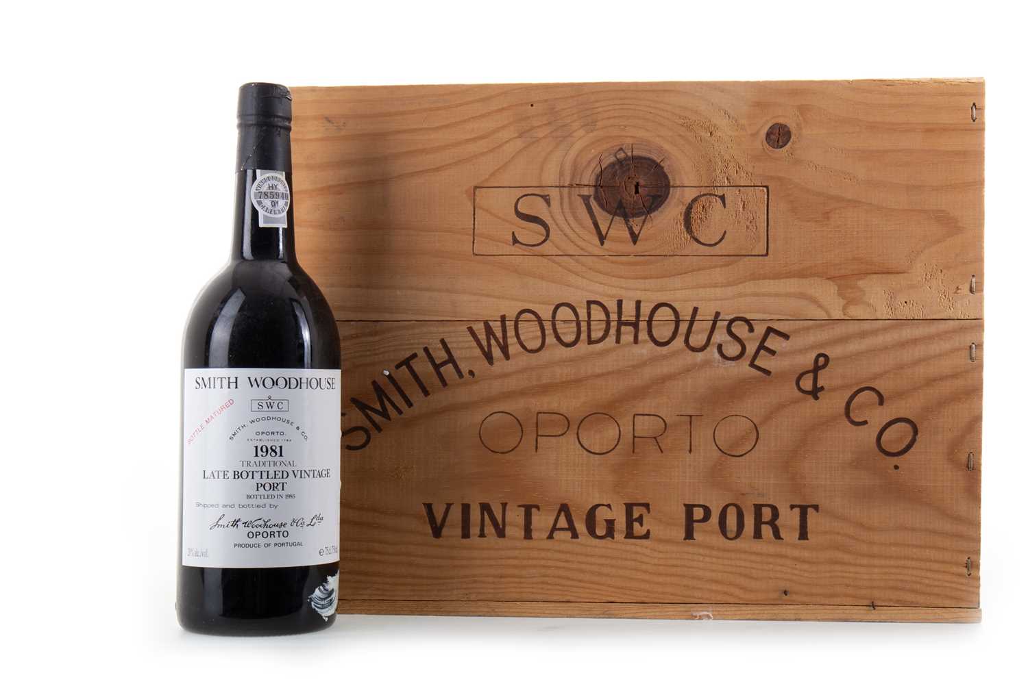 Lot 184 - CASE OF 12 SMITH WOODHOUSE 1981 LATE BOTTLED VINTAGE