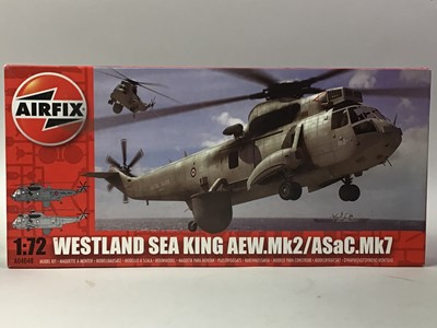 Lot 258 - COLLECTION OF MODEL KITS