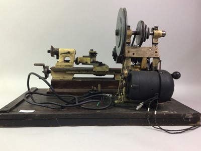 Lot 257 - WATCHMAKER'S LATHE