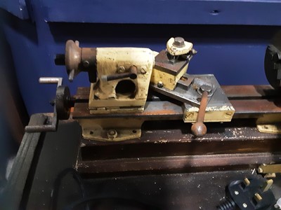 Lot 257 - WATCHMAKER'S LATHE