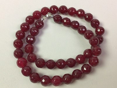 Lot 333 - SET OF CHERRY-COLOURED BEADS