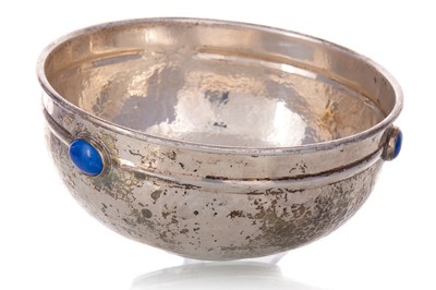 Lot 149 - ARTS AND CRAFTS STYLE HAMMERED SILVER BOWL
