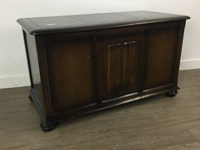 Lot 464 - DARK STAINED WOOD BLANKET CHEST