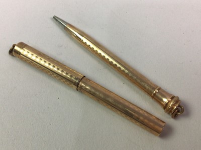 Lot 373 - EVERSHARP GOLD FILLED PEN & REVOLVING PENCIL