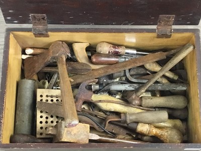 Lot 420 - GROUP OF TOOLS