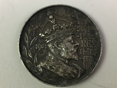 Lot 432 - COLLECTION OF COINS