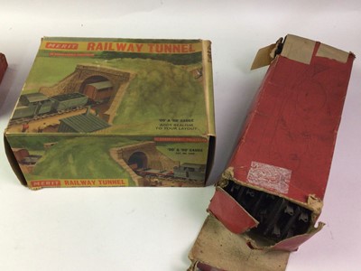 Lot 589 - HORNBY, TWO O-GAUGE CLOCKWORK LOCOMOTIVES