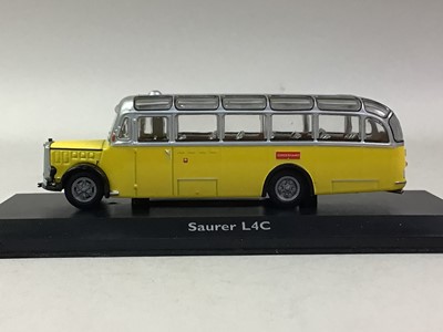 Lot 197 - GROUP OF CLASSIC COACHES MODELS