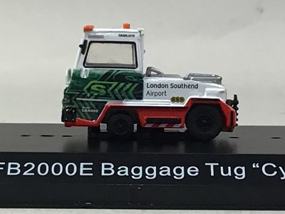 Lot 203 - GROUP OF EDDIE STOBART ITEMS