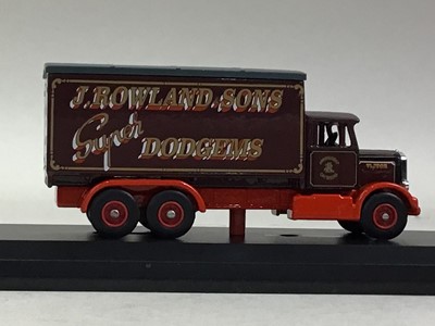 Lot 204 - GROUP OF CIRCUS MODEL VEHICLES