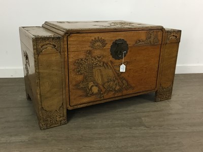 Lot 44 - CHINESE BLANKET CHEST