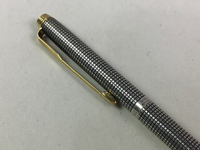 Lot 132 - PARKER PEN