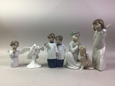Lot 101 - GROUP OF LLADRO AND NAO FIGURES