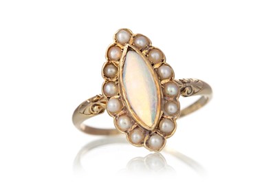 Lot 572 - OPAL AND SEED PEARL RING