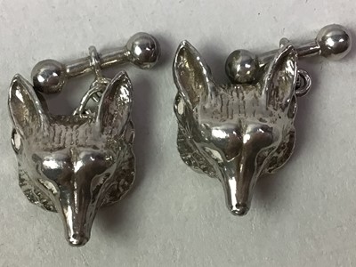 Lot 356 - PAIR OF SILVER FOX HEAD CUFFLINKS