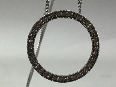 Lot 280 - DIAMOND PENDANT ON CHAIN