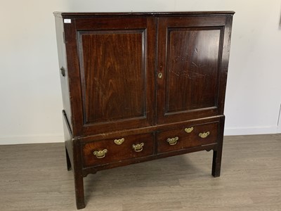 Lot 166 - MAHOGANY LINEN CUPBOARD