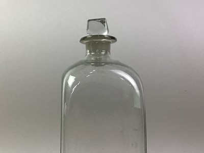 Lot 182 - GLASS DECANTER