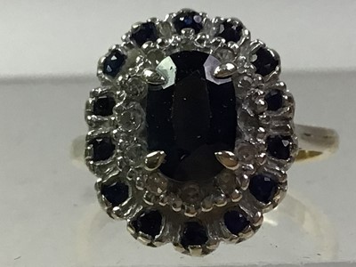 Lot 432 - SAPPHIRE AND DIAMOND CLUSTER RING