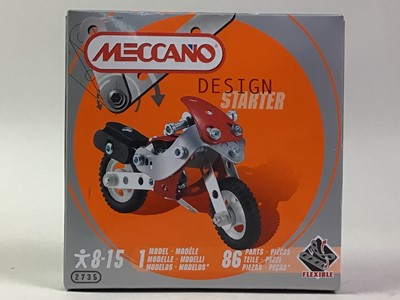 Lot 556 - GROUP OF MODERN MECCANO