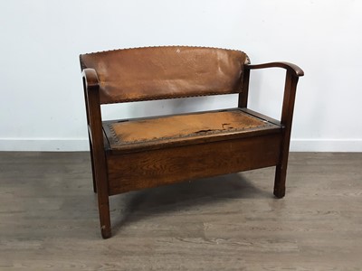 Lot 518 - EARLY 20TH CENTURY OAK HALL BENCH