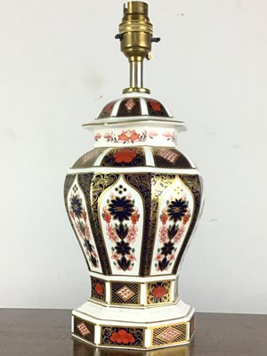Lot 1269 - ROYAL CROWN DERBY TABLE LAMP